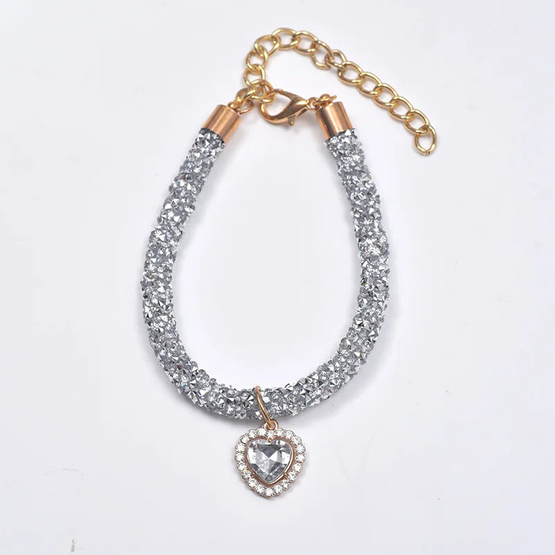 Luxury Crystal Dogs Collar Love Pendant Necklace Pet Collar Adjustable Small Dog Cat Neck Ring Rhinestone Collar Pet Accessories